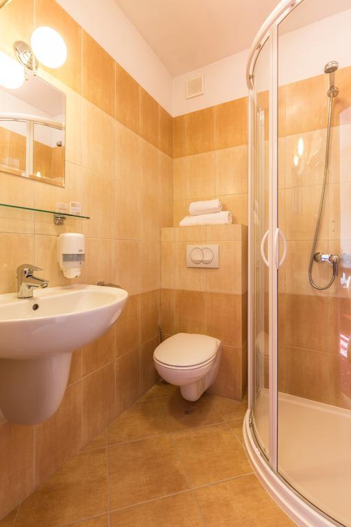 Gospoda Pazibroda Maków Mazowiecki Quarto foto